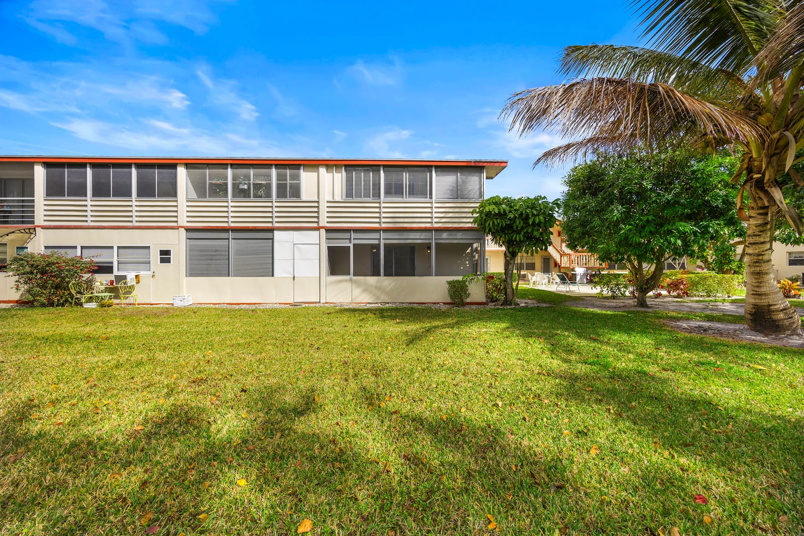 35 Sussex B — photo 8