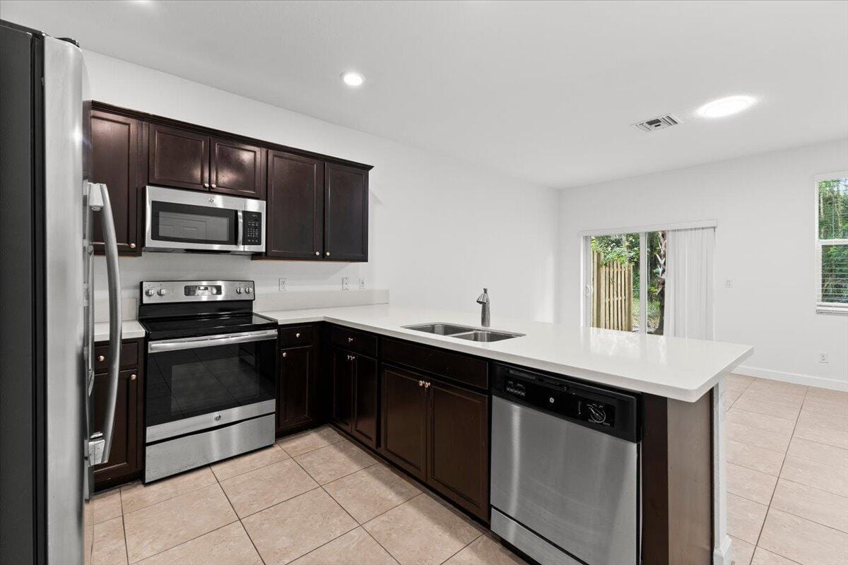4335 Maybelle Lane, West Palm Beach, FL 33417 photo 2