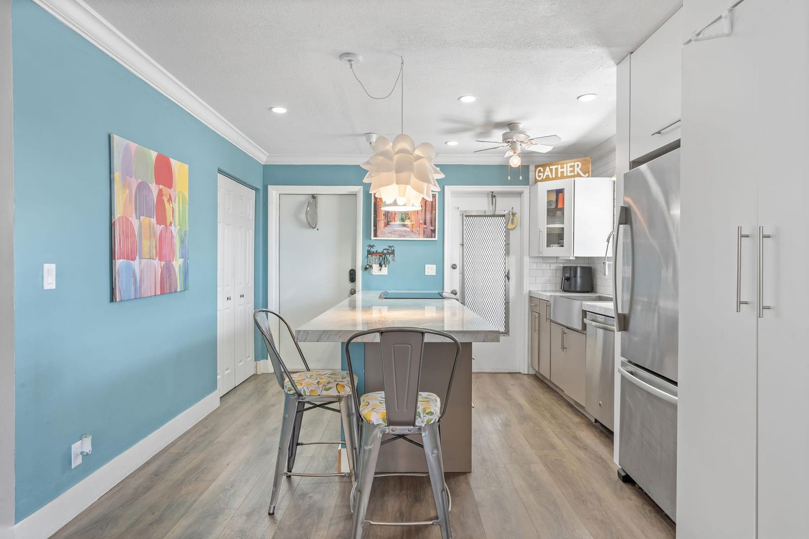 515 S Crescent Drive 302 — photo 7