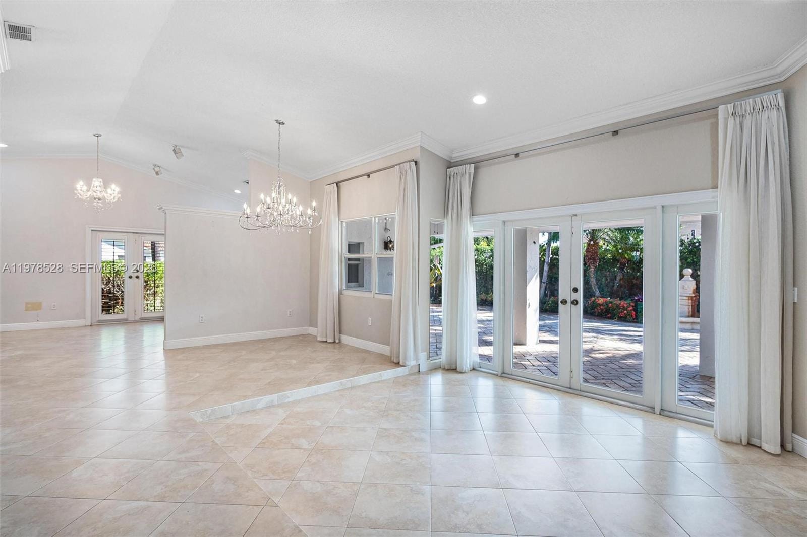 15327 SW 55th Terrace, Miami, FL 33185 photo 5