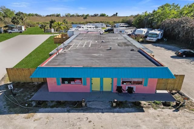 1422 Us Highway 441 Way SE 32, Okeechobee, FL 34974