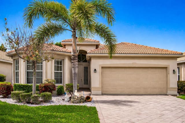 13639 Windy Monterey Trail, sold in Valencia Palms, Delray Beach, FL