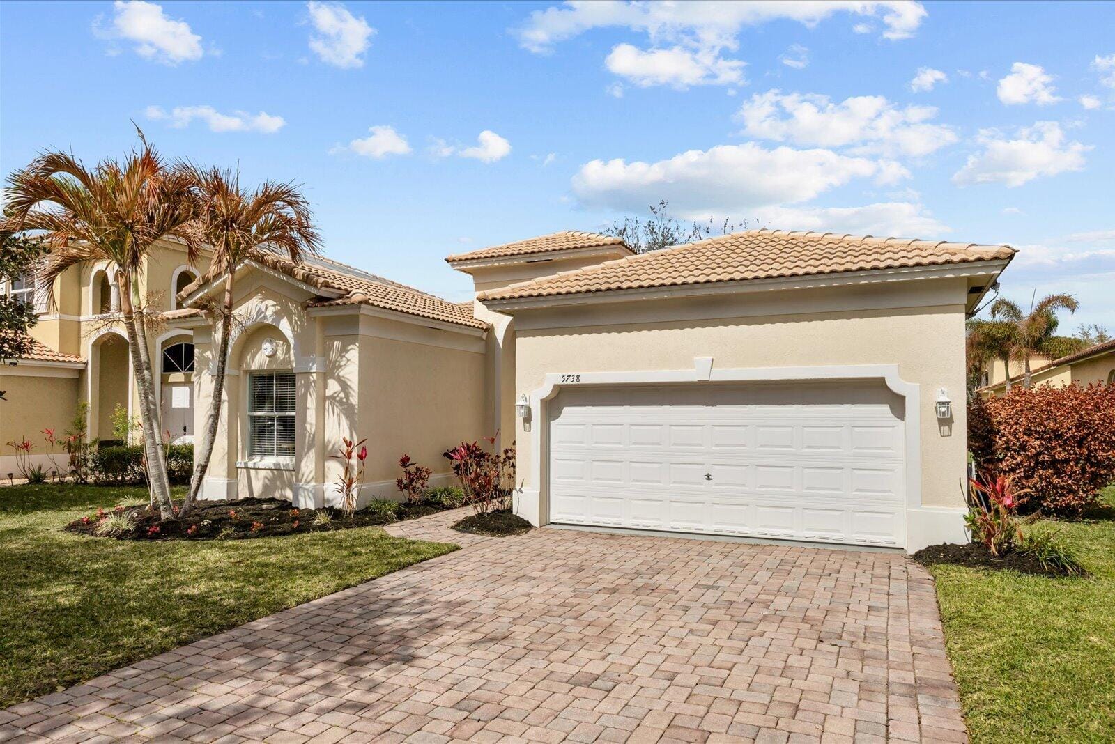5738 Sunberry Circle, Fort Pierce, FL 34951 photo 2