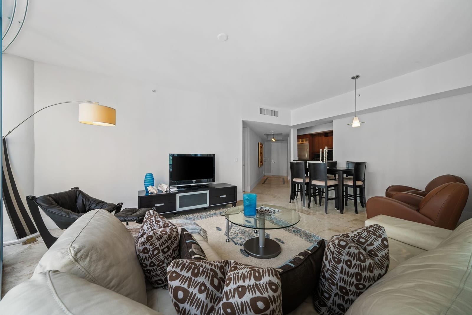 333 Las Olas Way 1508 — photo 4