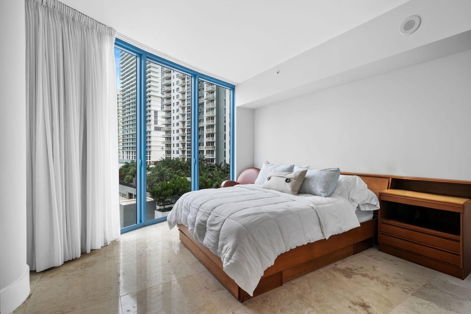 333 Las Olas Way 1508 — photo 8