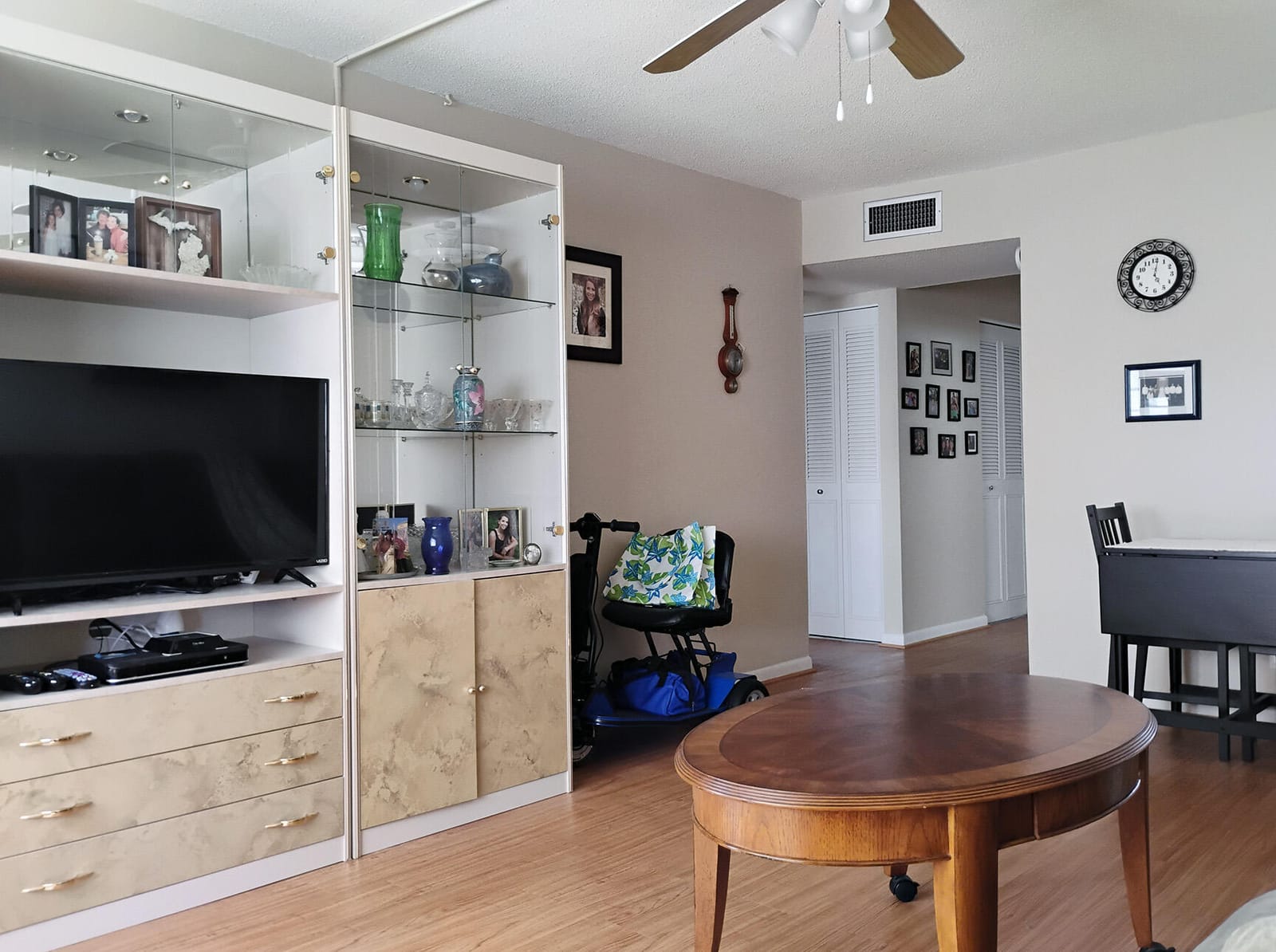 2562 N Garden Drive 206 — photo 4