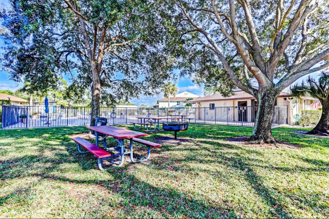 6258 Chasewood Drive C — photo 6