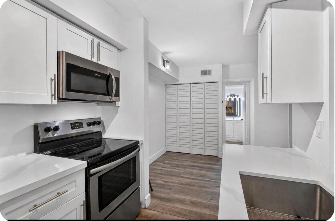 6258 Chasewood Drive C — photo 11