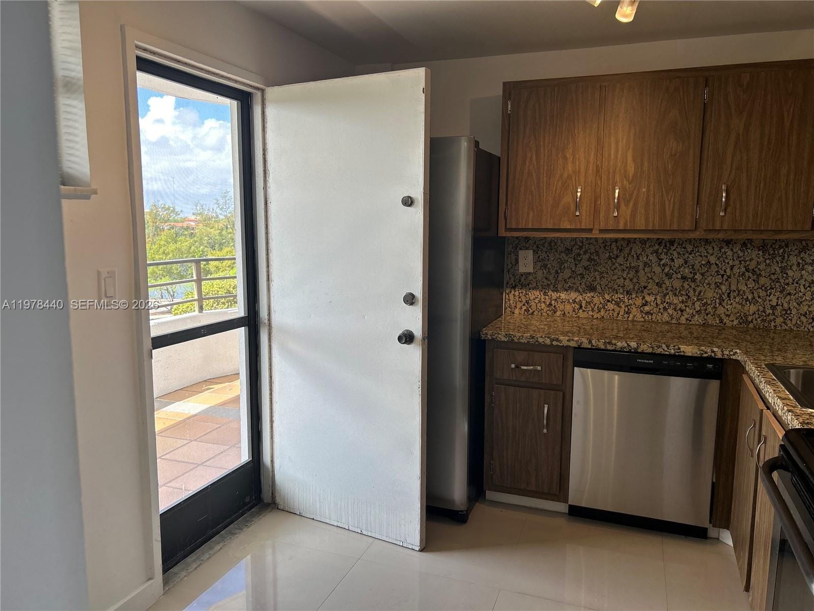 500 NE Three Islands Boulevard 223, Hallandale Beach, FL 33009 photo 15