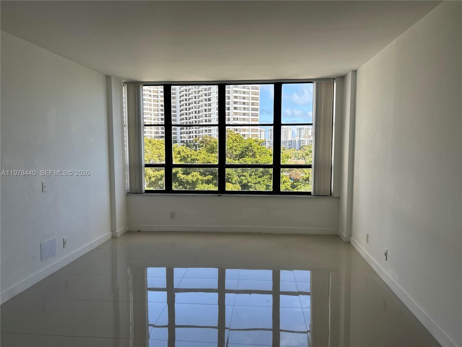 500 NE Three Islands Boulevard 223, Hallandale Beach, FL 33009 photo 9