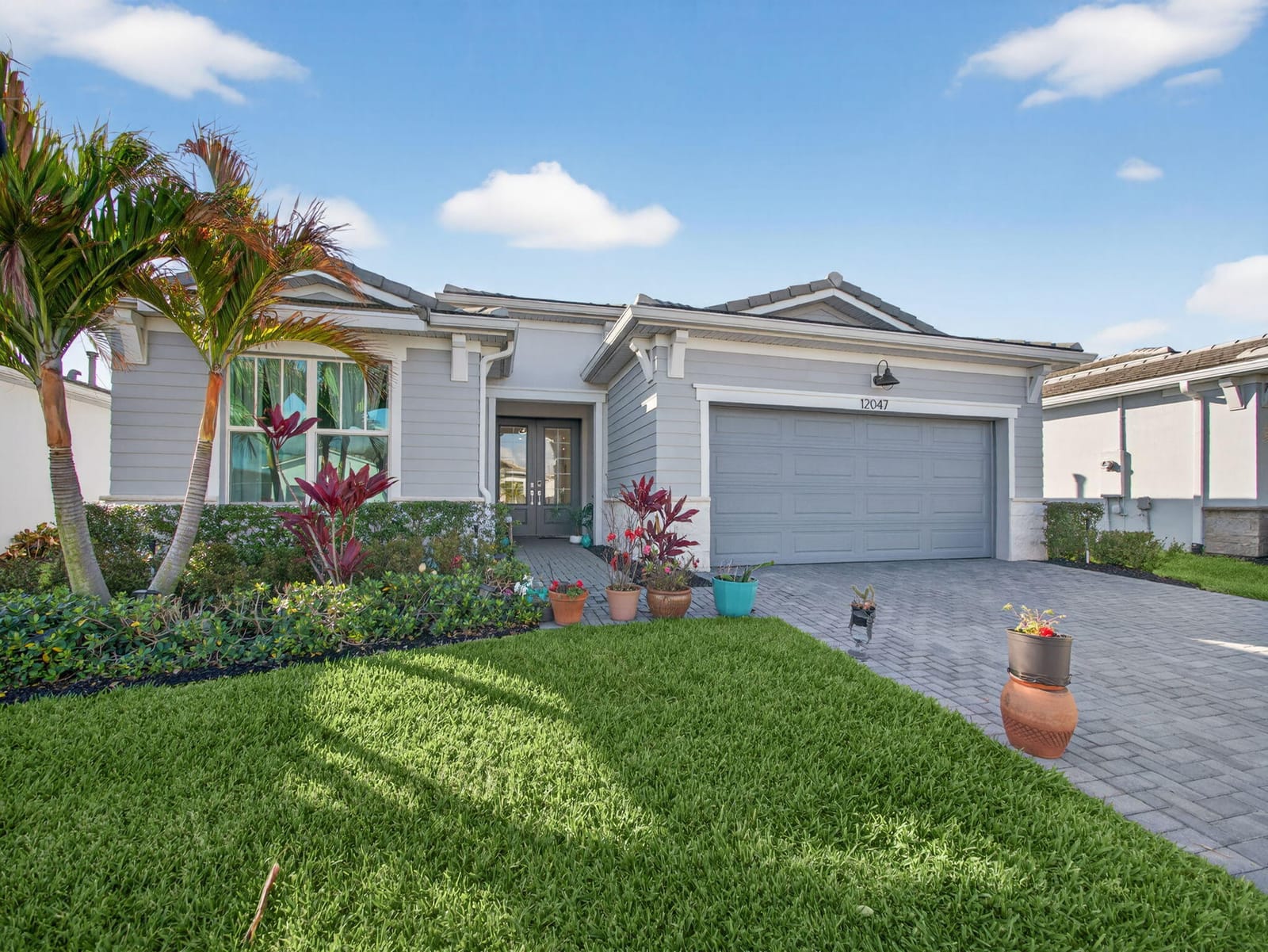 12047 SW Viridian Boulevard, Port St. Lucie, FL 34987 photo 2