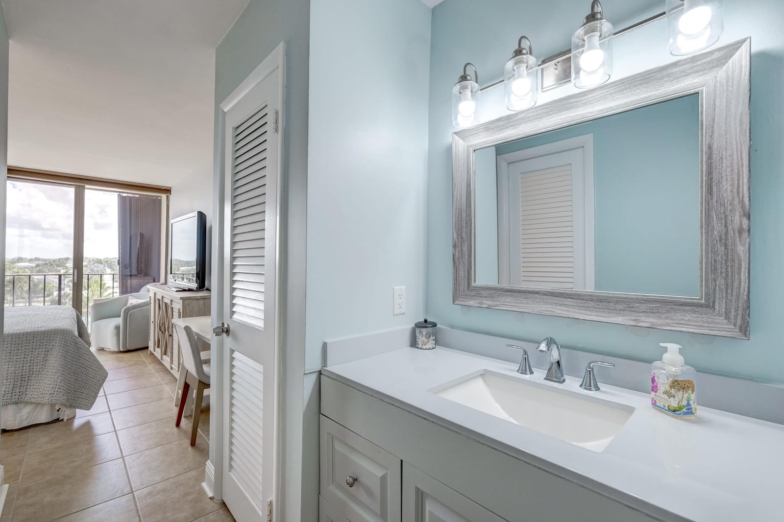 225 Beach Road 503, Tequesta, FL 33469 photo 14