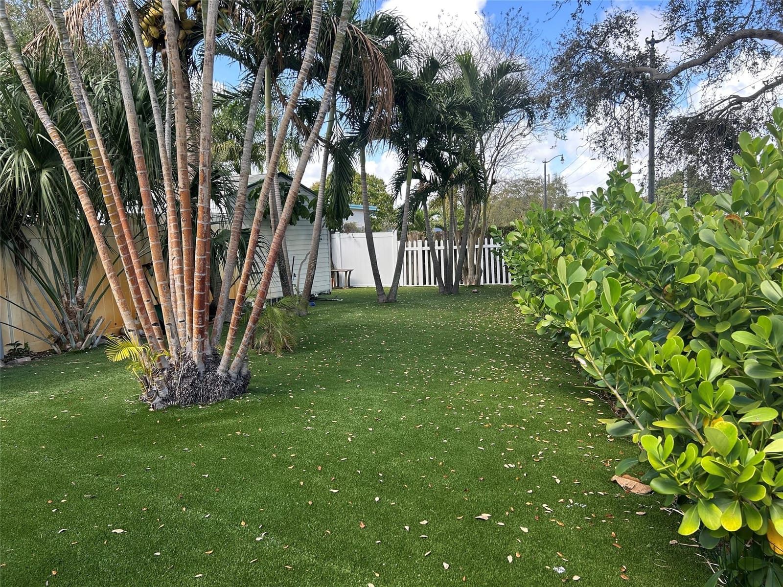 1431 NE 40th Court, Pompano Beach, FL 33064 photo 3
