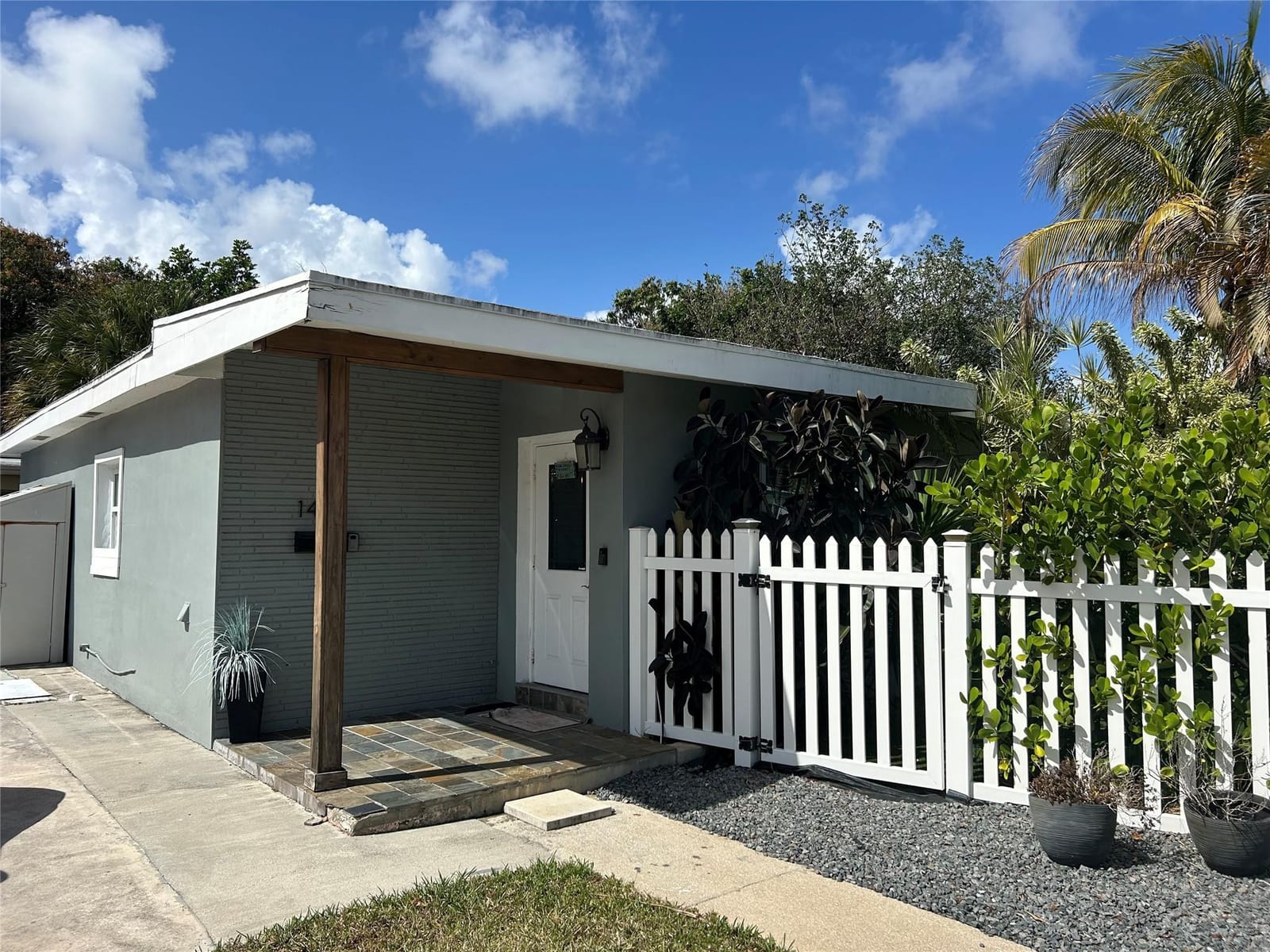 1431 NE 40th Court, Pompano Beach, FL 33064 photo 5