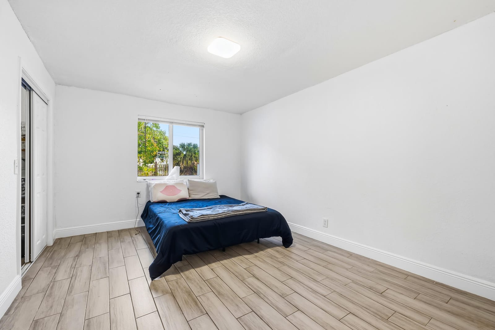 253 SW 2nd Court, Deerfield Beach, FL 33441 photo 12