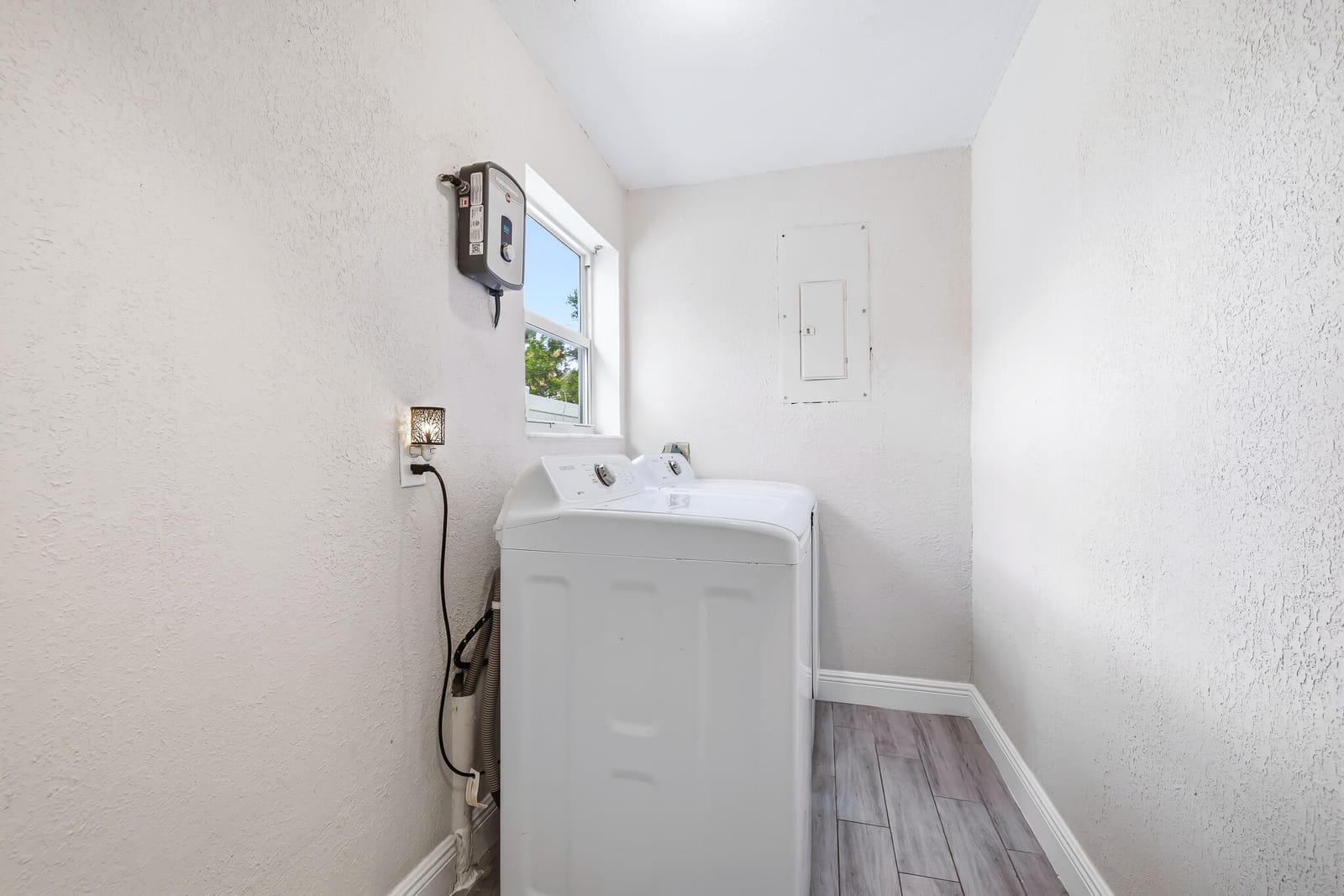 253 SW 2nd Court, Deerfield Beach, FL 33441 photo 13