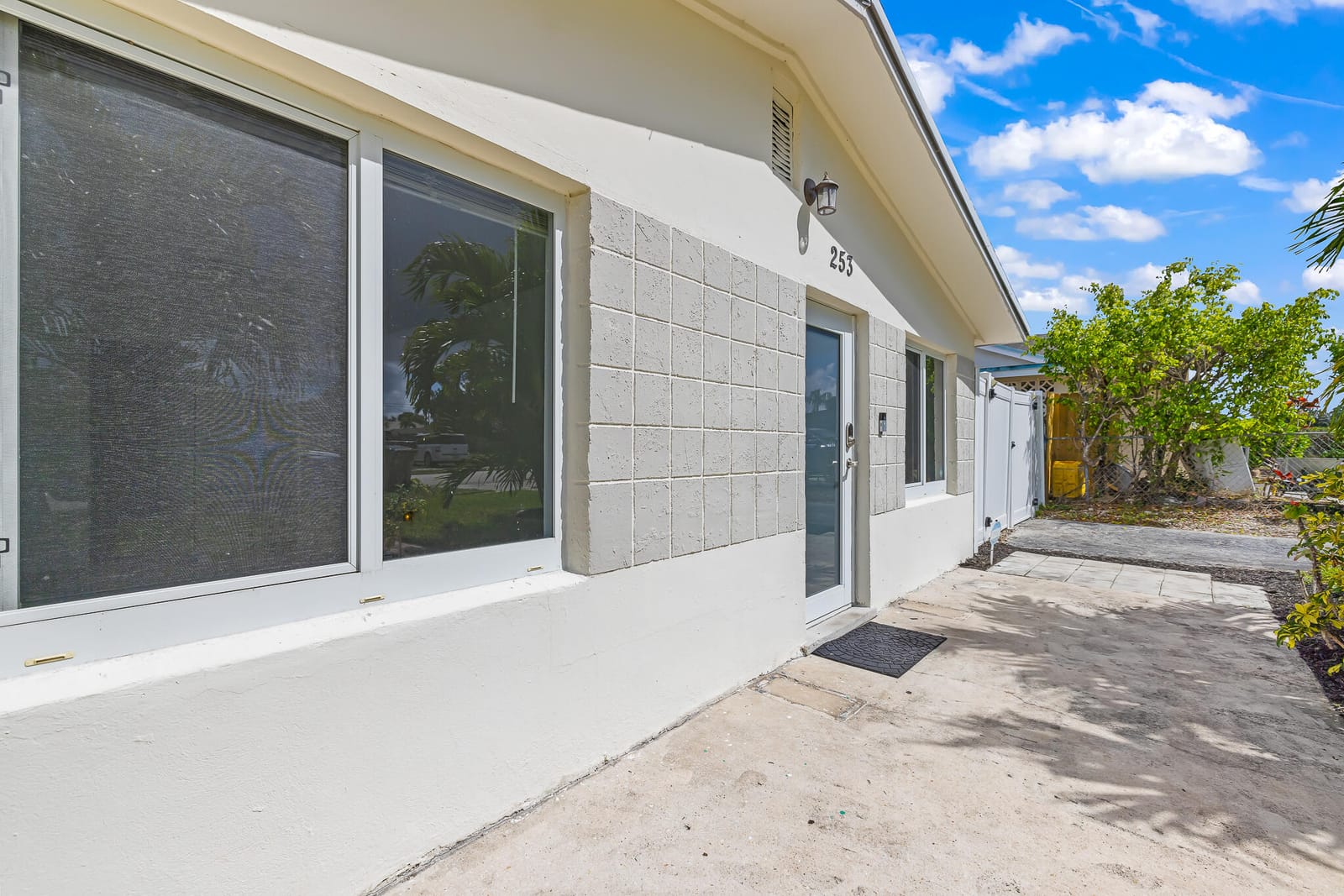 253 SW 2nd Court, Deerfield Beach, FL 33441 photo 19