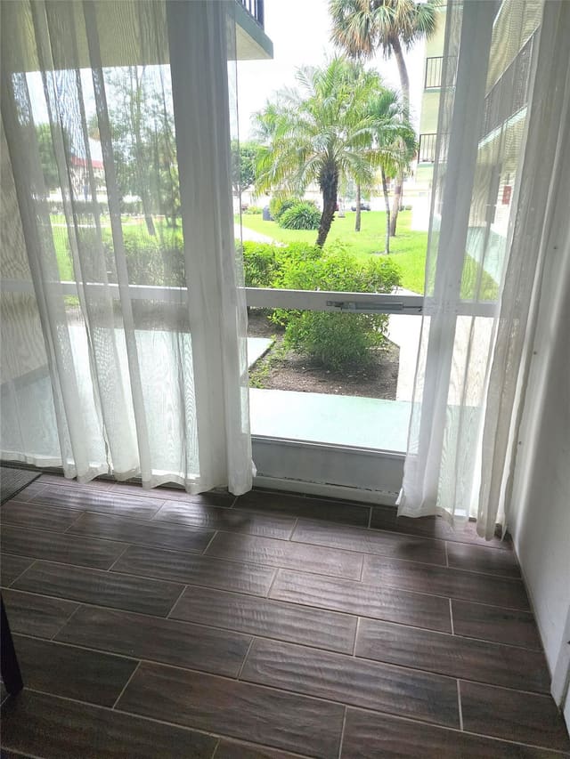 804 SE 7th Street 101, Hampton Gardens, Deerfield Beach, FL