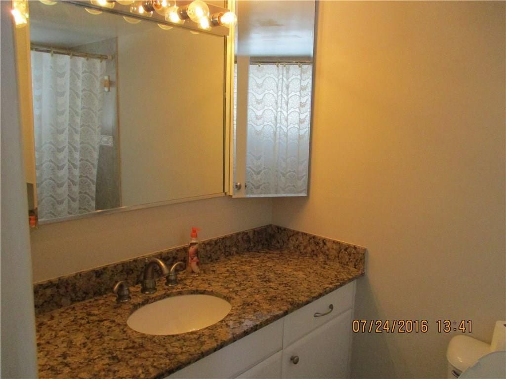 804 SE 7th Street 101, Deerfield Beach, FL 33441 photo 13