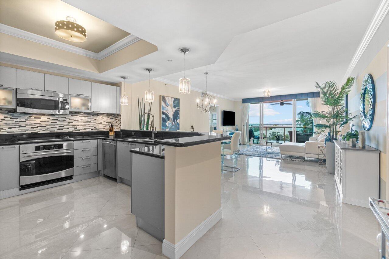2650 Lake Shore Drive 302, Riviera Beach, FL 33404, Riviera Beach