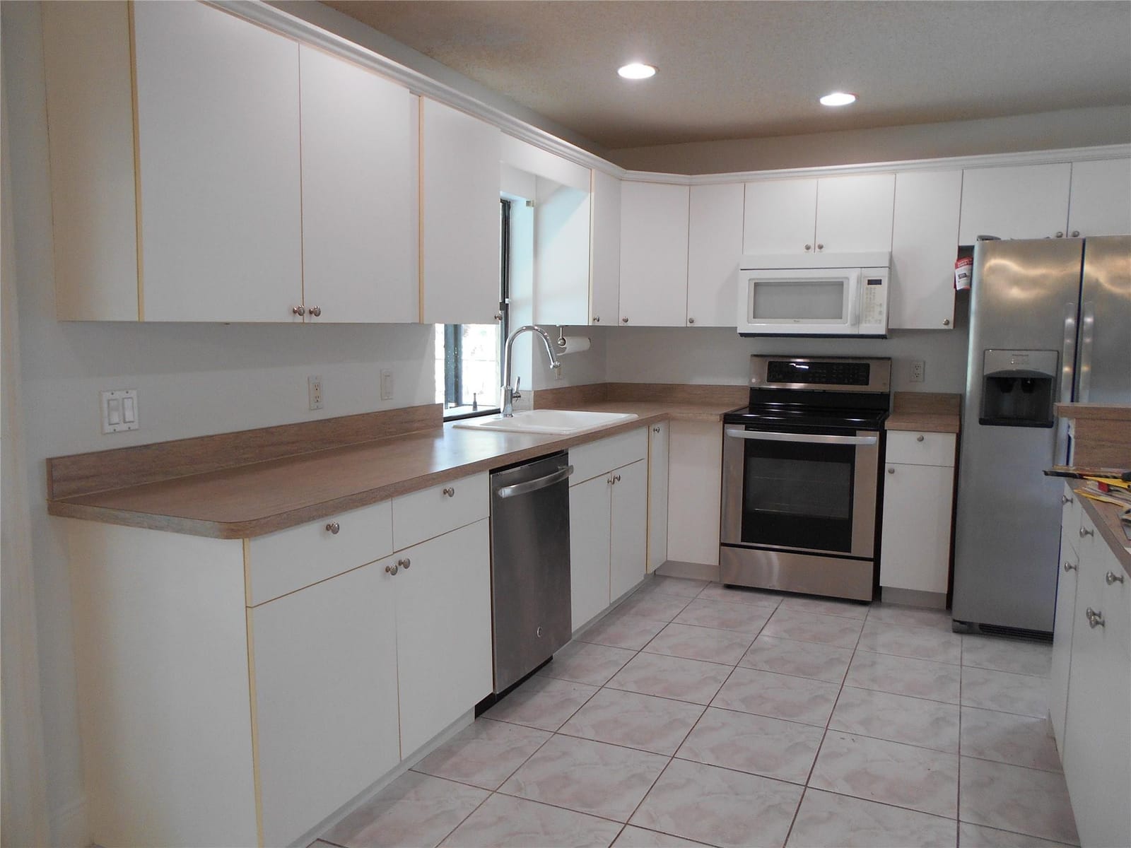 3980 NW 114th Avenue, Coral Springs, FL 33065 photo 4