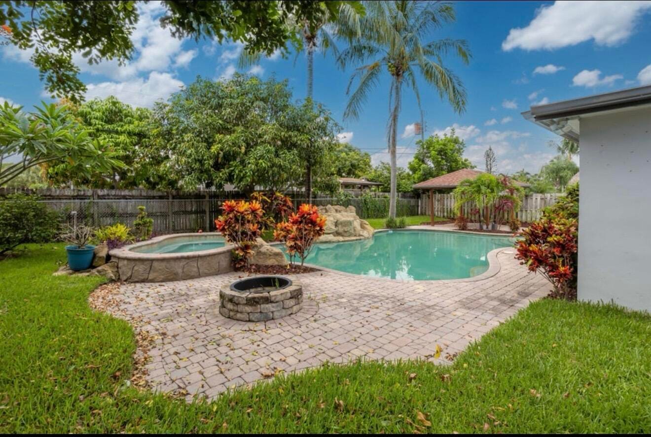 603 SE 7th Avenue, Deerfield Beach, FL 33441 photo 27