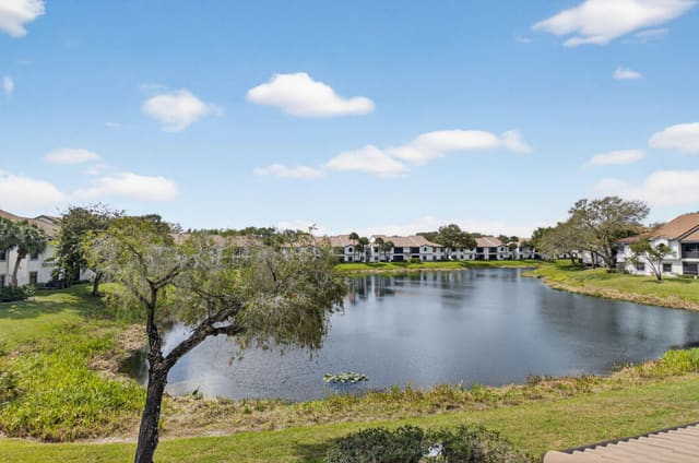 5394 Firenze Drive J, sold in Platina / Alexandra Village, Boynton Beach, FL