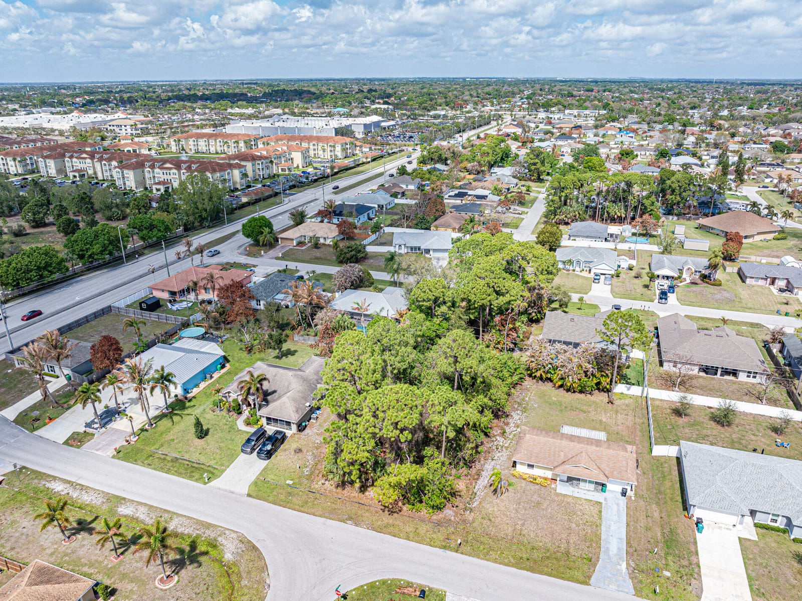 1661 SW Nervia Avenue, Port St. Lucie, FL 34953