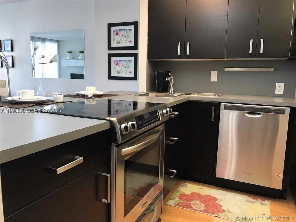100 Bayview Drive 302, Sunny Isles Beach, FL 33160, Sunny Isles Beach
