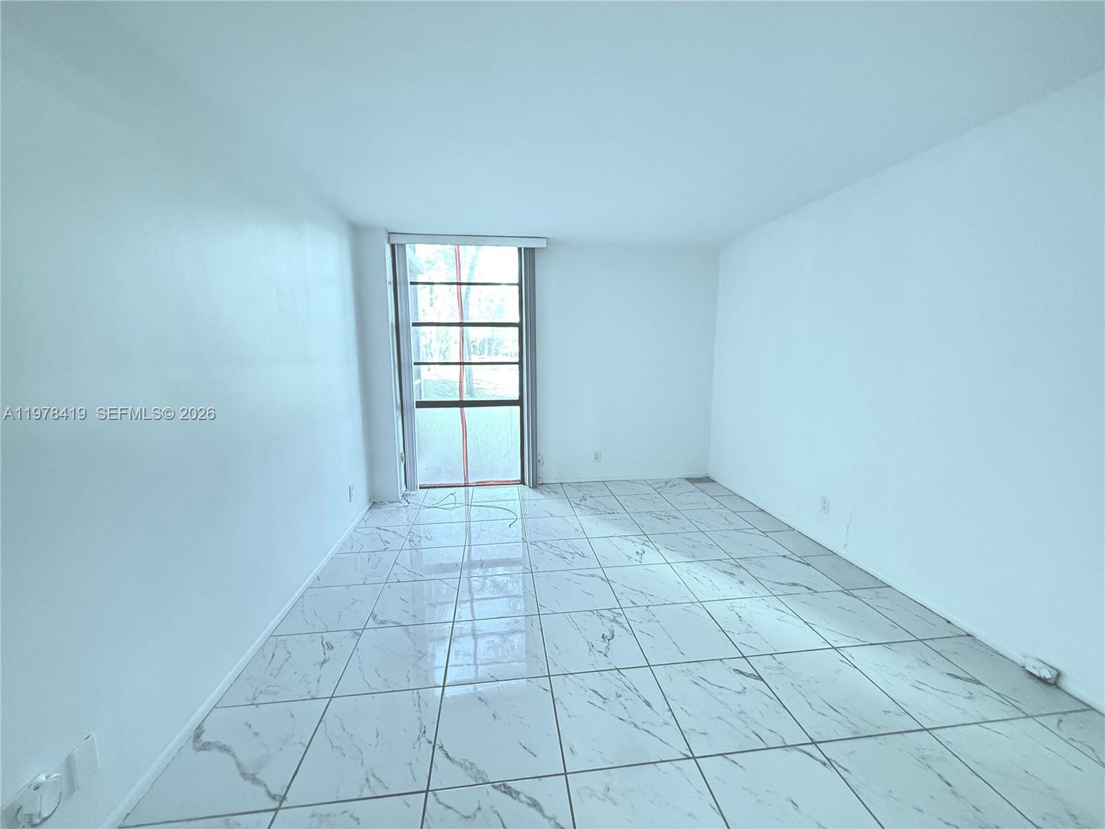 3301 N Country Club Drive 106, Aventura, FL 33180 photo 11