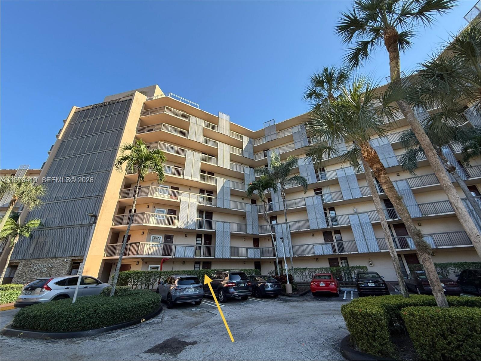 3301 N Country Club Drive 106, Aventura, FL 33180, Aventura