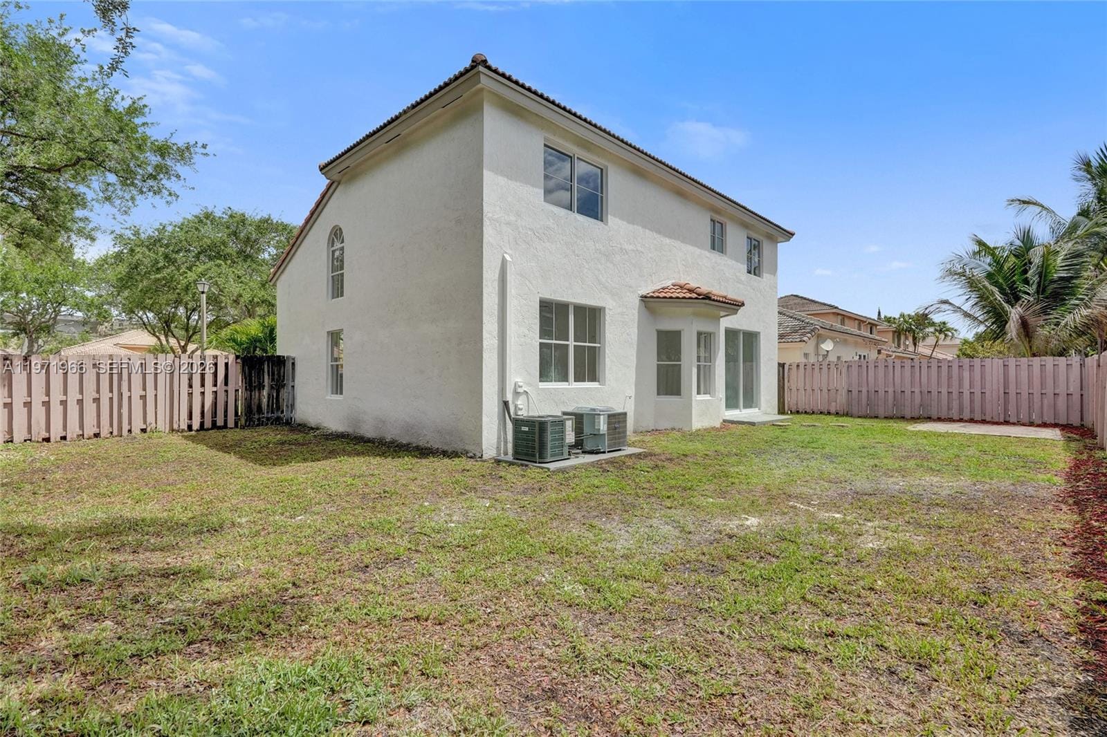 14422 N Royal Cove Circle, Davie, FL 33325 photo 3