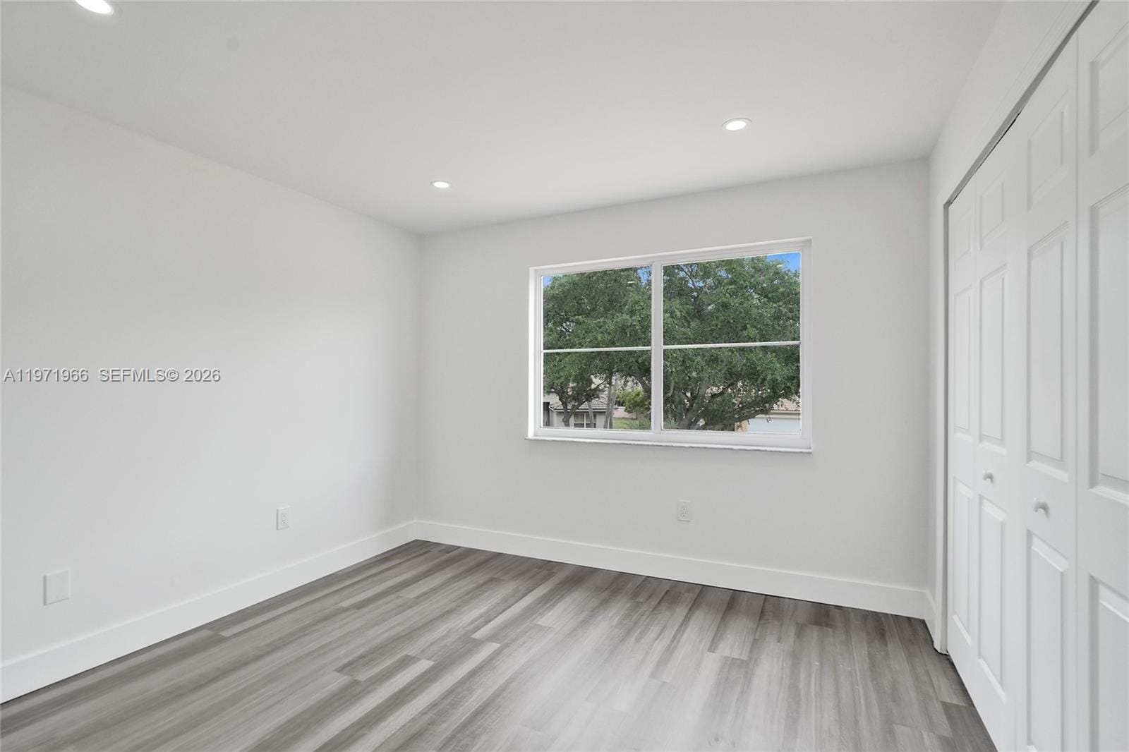 14422 N Royal Cove Circle, Davie, FL 33325 photo 19