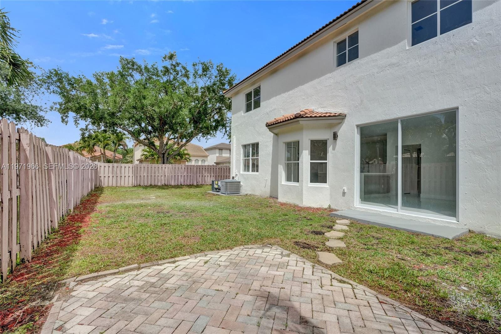 14422 N Royal Cove Circle, Davie, FL 33325 photo 4