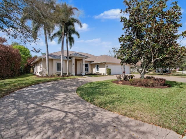 8122 SW Yachtsmans Drive, sold in Locks Landing, Stuart, FL