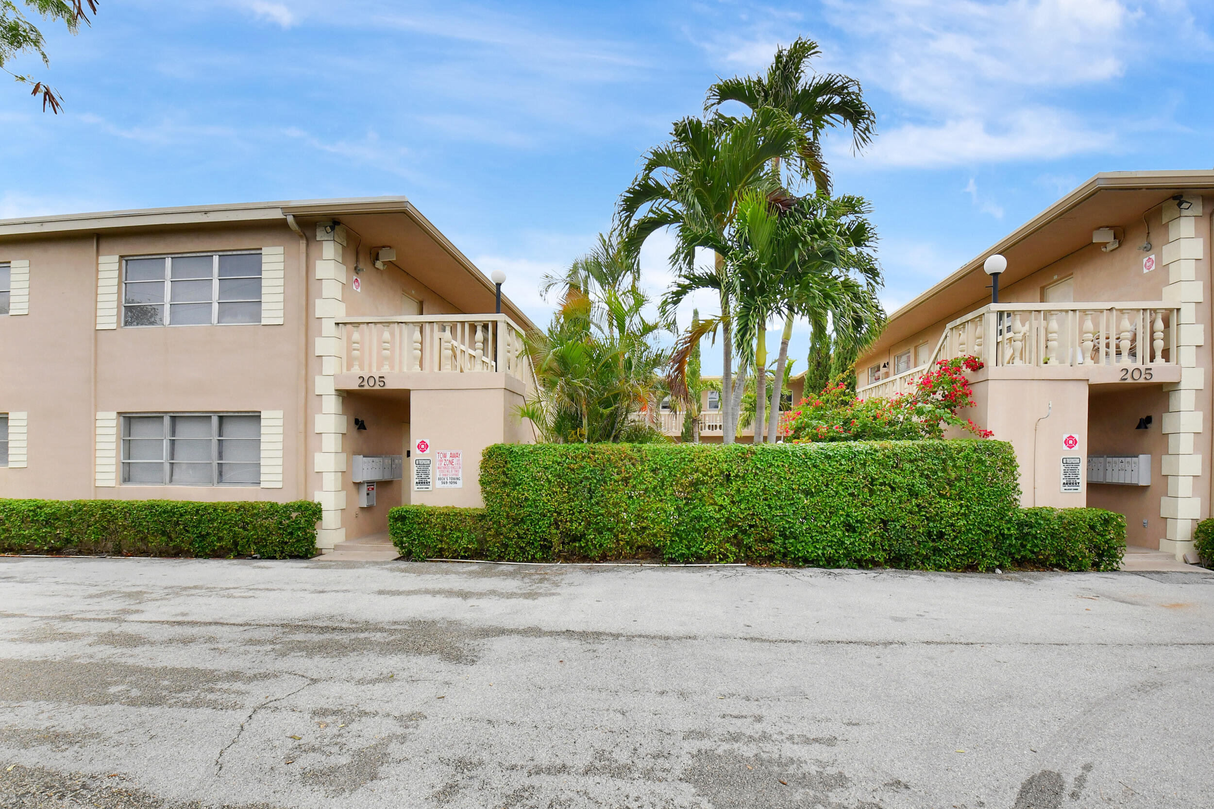 205 NE 3rd Street 208, Boynton Beach, FL 33435, Boynton Beach