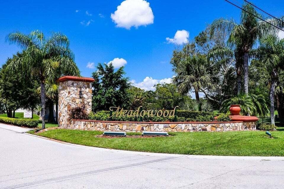 9440 Meadowood Drive 102, Fort Pierce, FL 34951, Fort Pierce