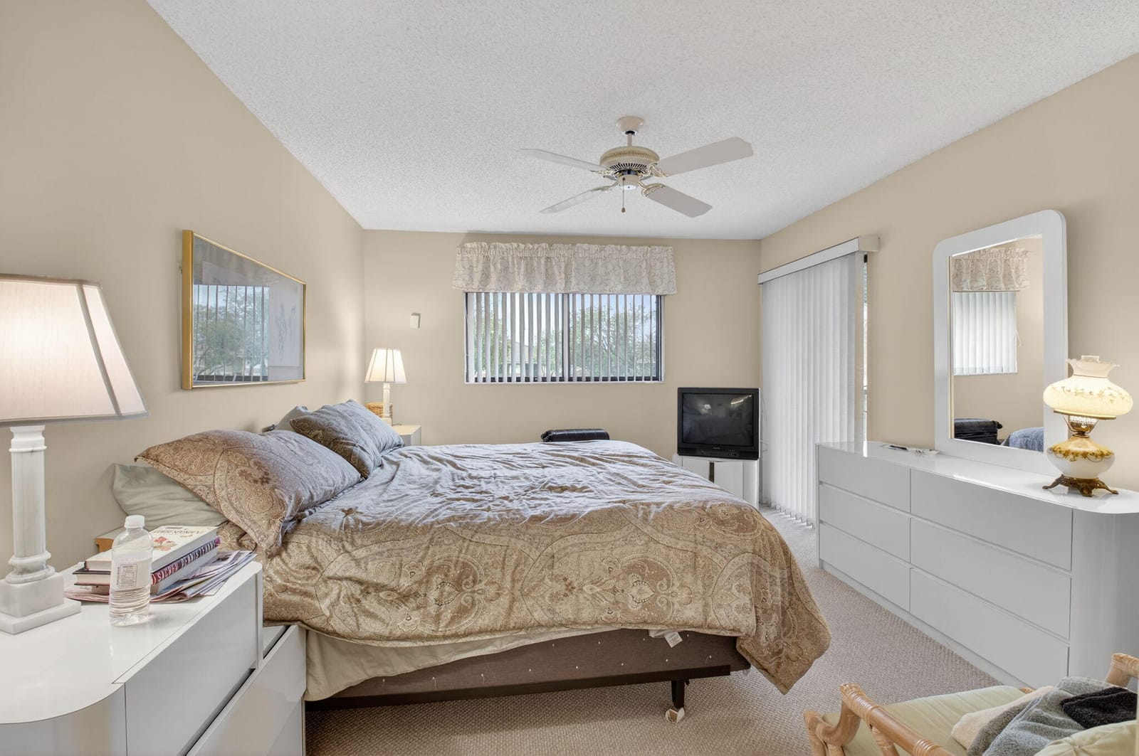 15235 Lakes Of Delray Boulevard 303, Delray Beach, FL 33484 photo 17