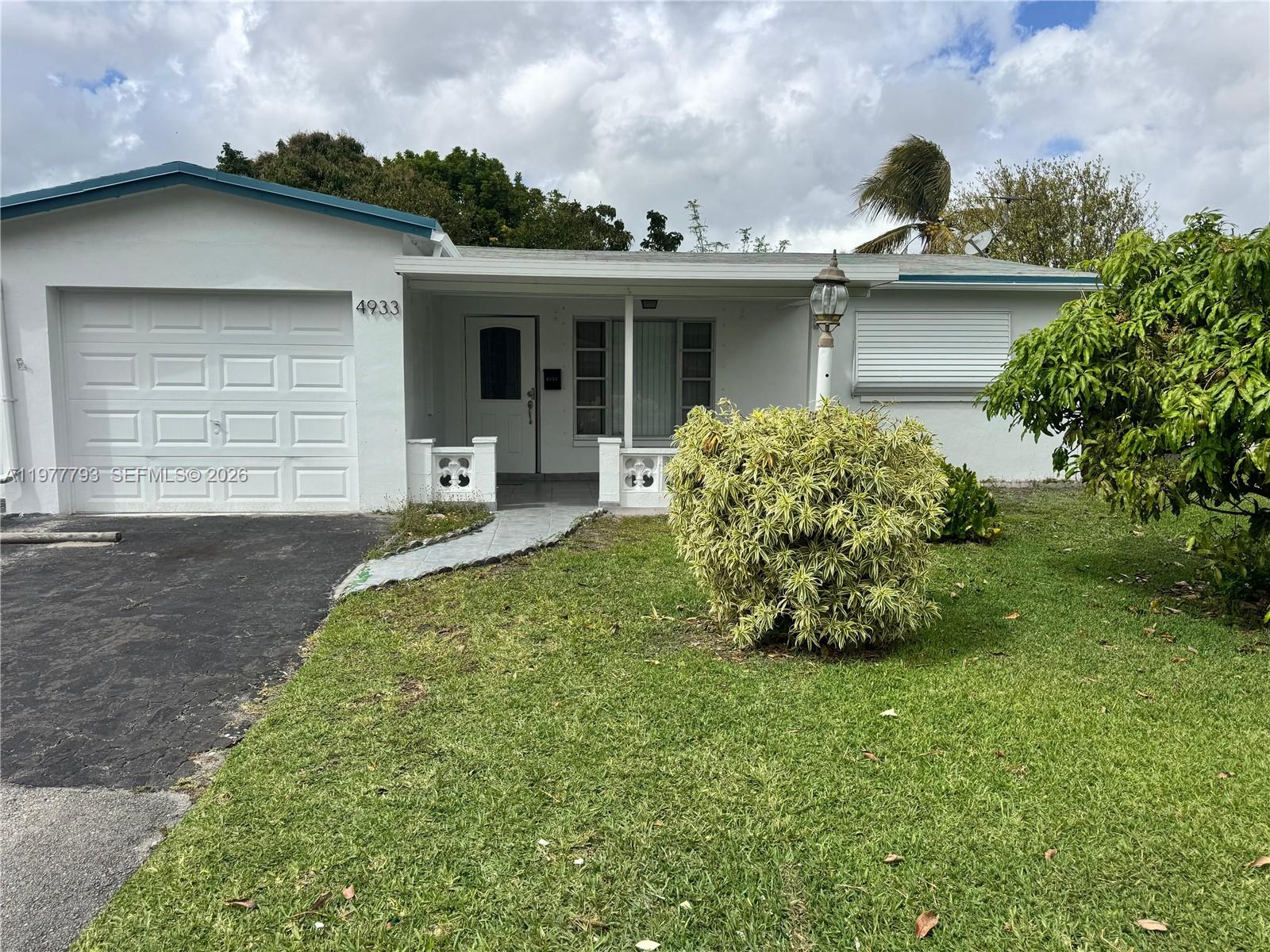 4933 NW 42nd Street, Lauderdale Lakes, FL 33319, Lauderdale Lakes
