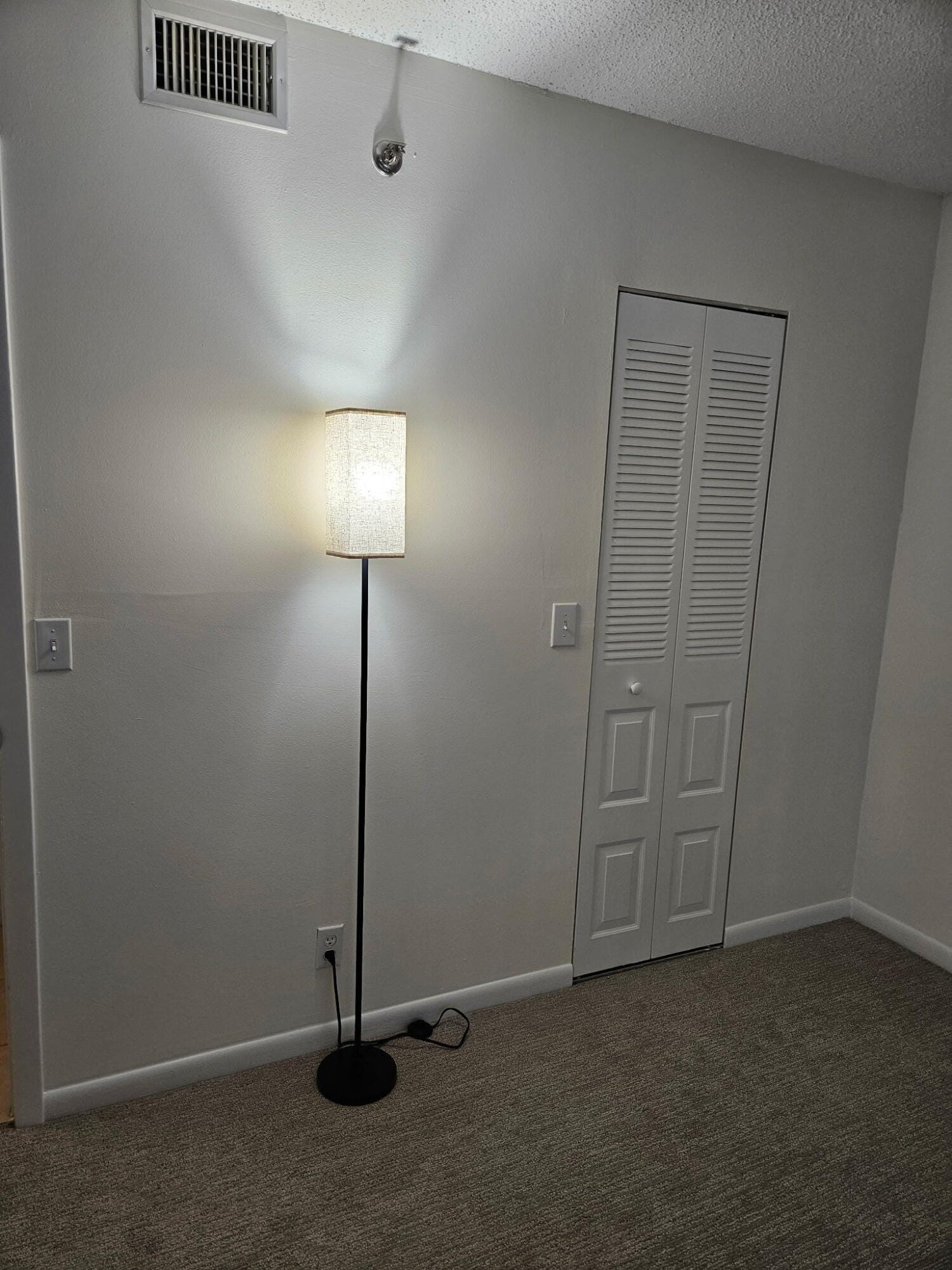 4700 Lucerne Lakes Boulevard 308, Lake Worth, FL 33467 photo 8