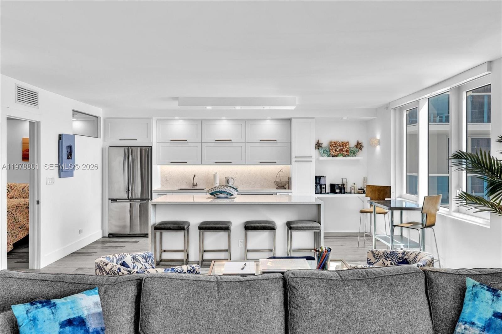 2301 Collins Avenue 1041/42 — photo 7
