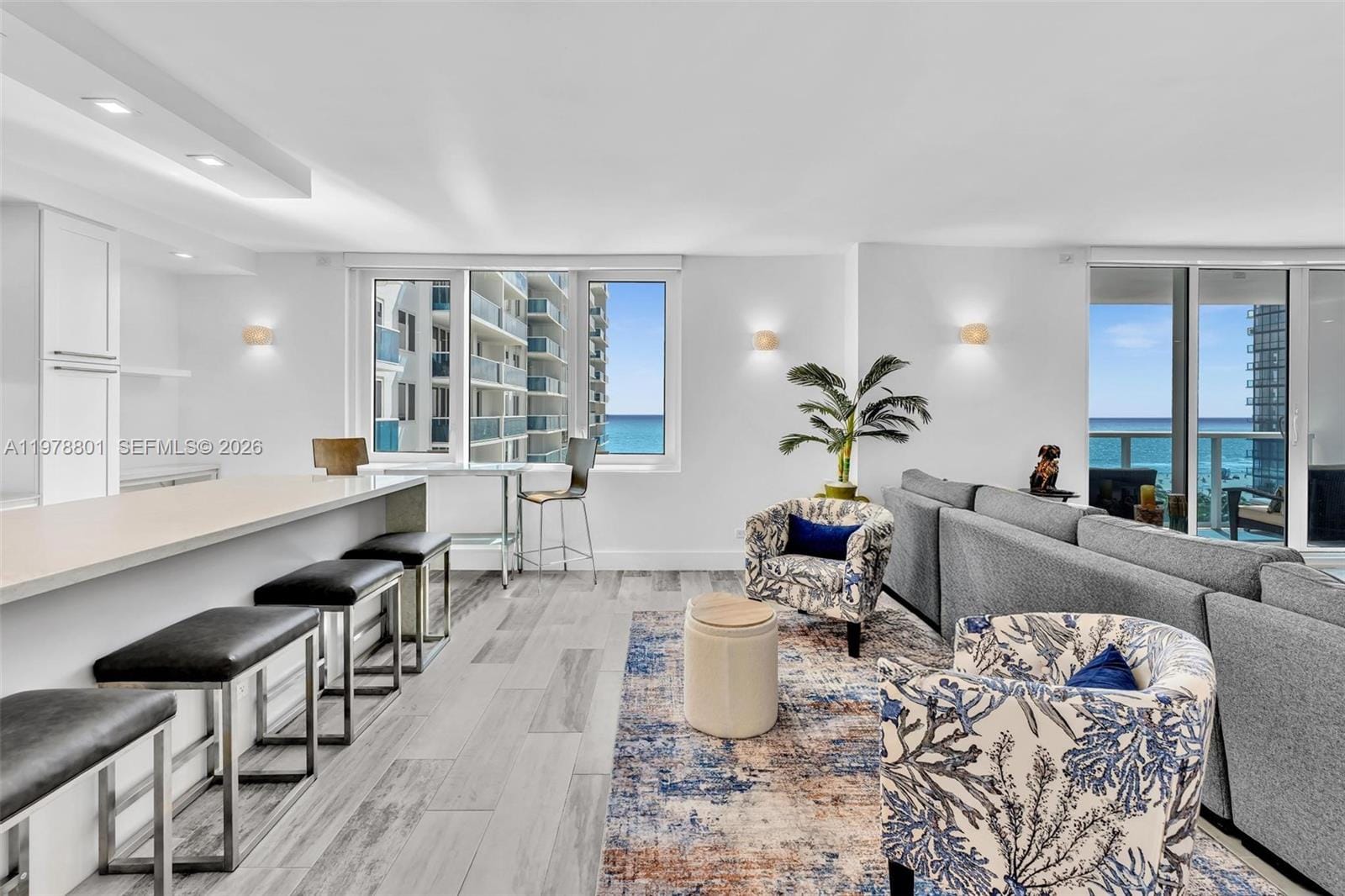 2301 Collins Avenue 1041/42 — photo 10