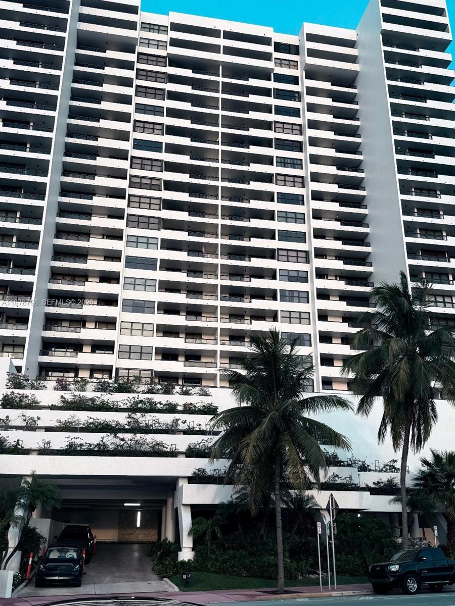 2555 Collins Avenue 506, Miami Beach, FL 33140, Miami Beach