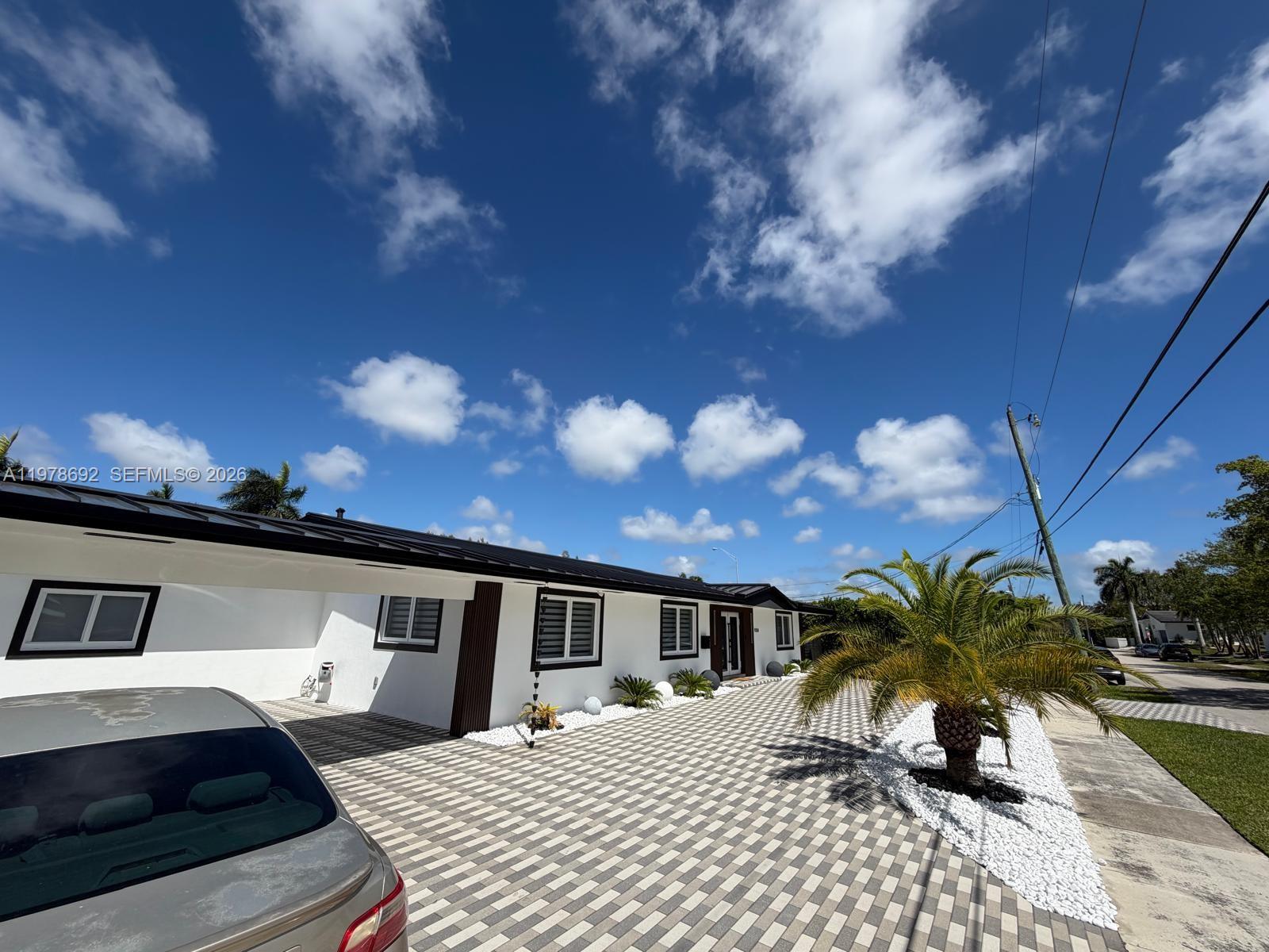 9351 SW 88th Terrace, Miami, FL 33176 photo 5
