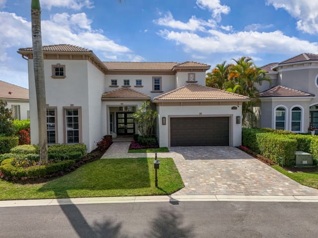 119 Dalena Way, Palm Beach Gardens, FL 33418