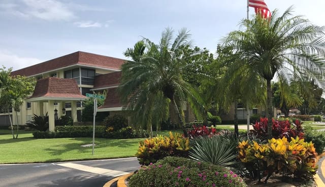 5500 Tamberlane Circle 104, sold in Tamberlane 4 Condo, Palm Beach Gardens, FL