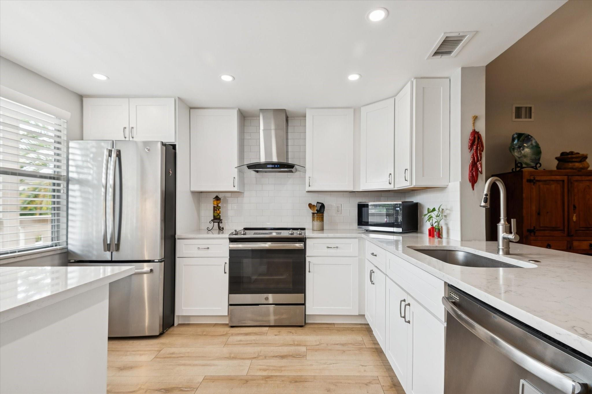 2202 Lucaya Bend L2, Coconut Creek, FL 33066, Coconut Creek