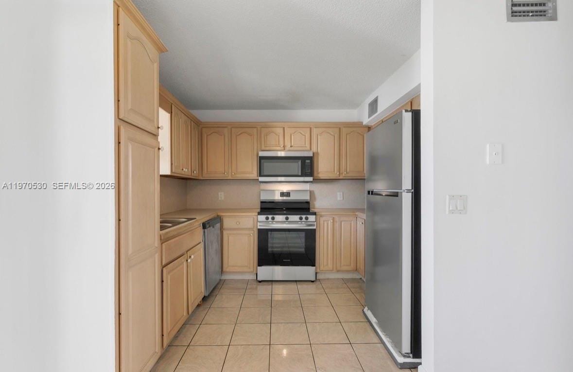 5894 Longbow Lane 6, West Palm Beach, FL 33415 photo 12