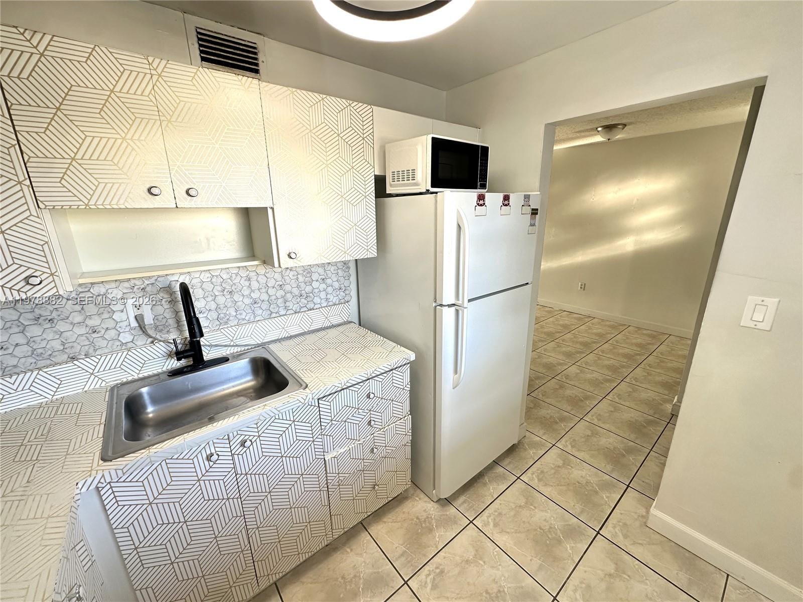 1725 W 60th Street F330, Hialeah, FL 33012 photo 5