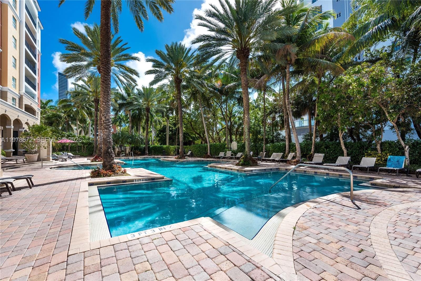 17100 N Bay Road 1414, Sunny Isles Beach, FL 33160 photo 24